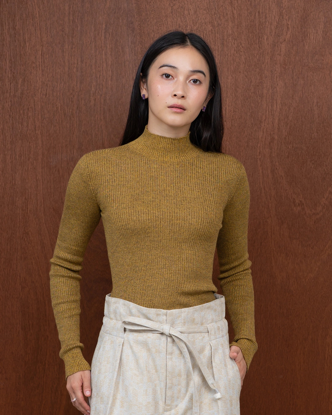 koharu シルクリブニット｜無縫製で編み立てたやわらかな一枚