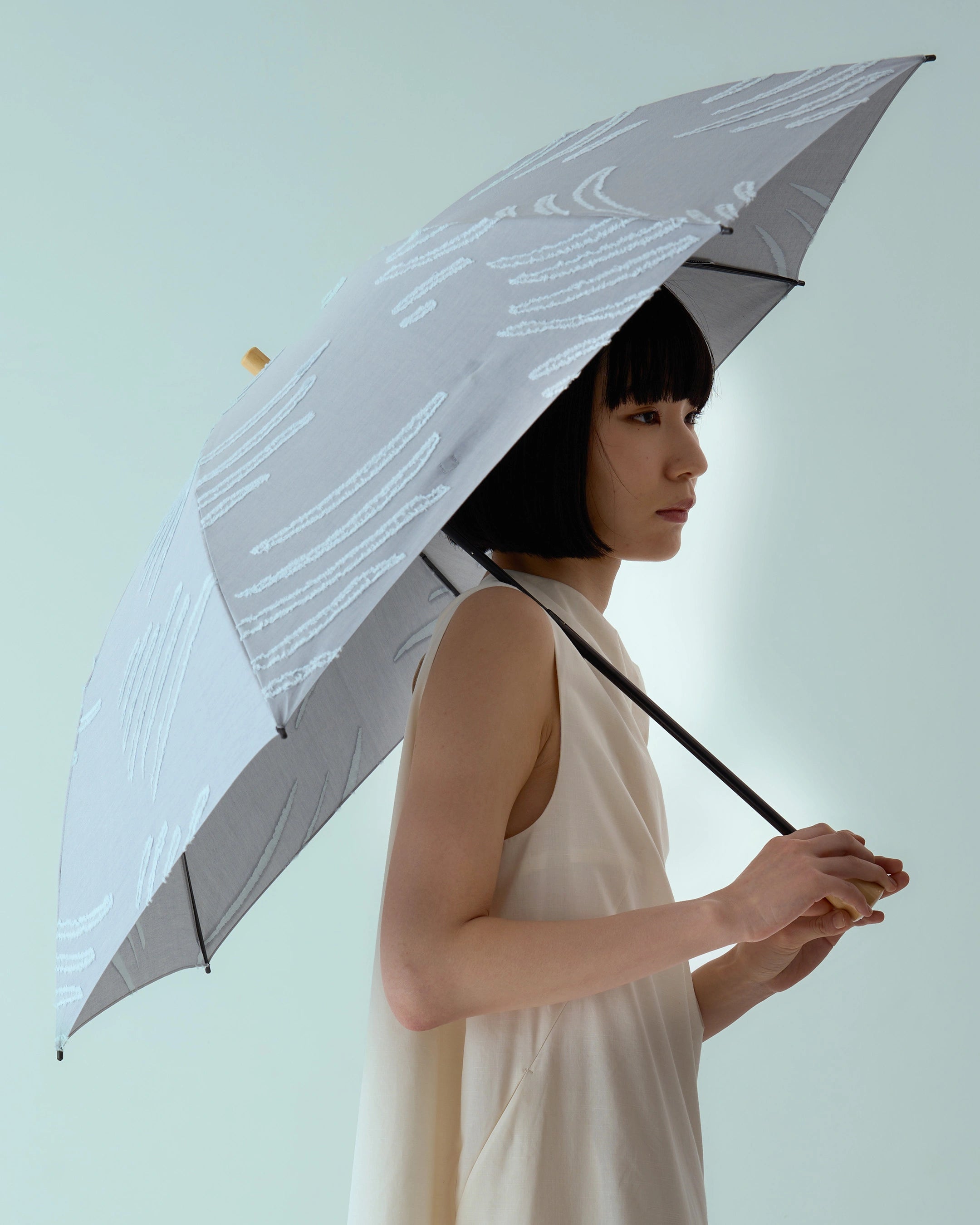 美品　ハッシュパピー 総柄晴雨兼用折りたたみ傘　ブルー 美品 ハッシュパピー 総柄晴雨兼用折りたたみ傘 ブルー - メルカリ