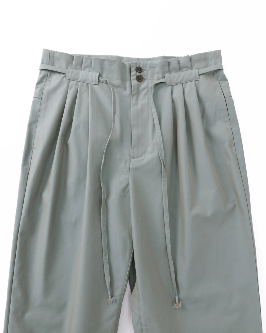 mico gabardineタックパンツ (サックスブルー)