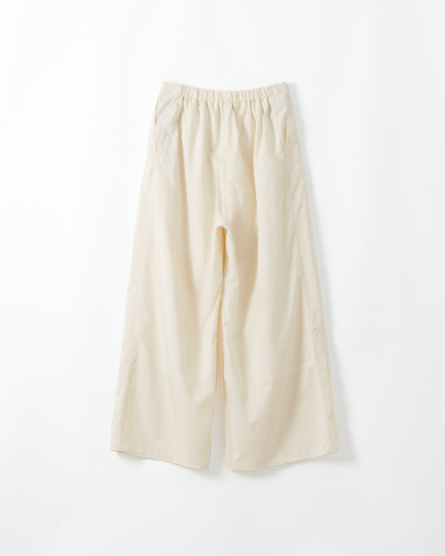 nagi ボックスタックパンツ(エクリュ)
