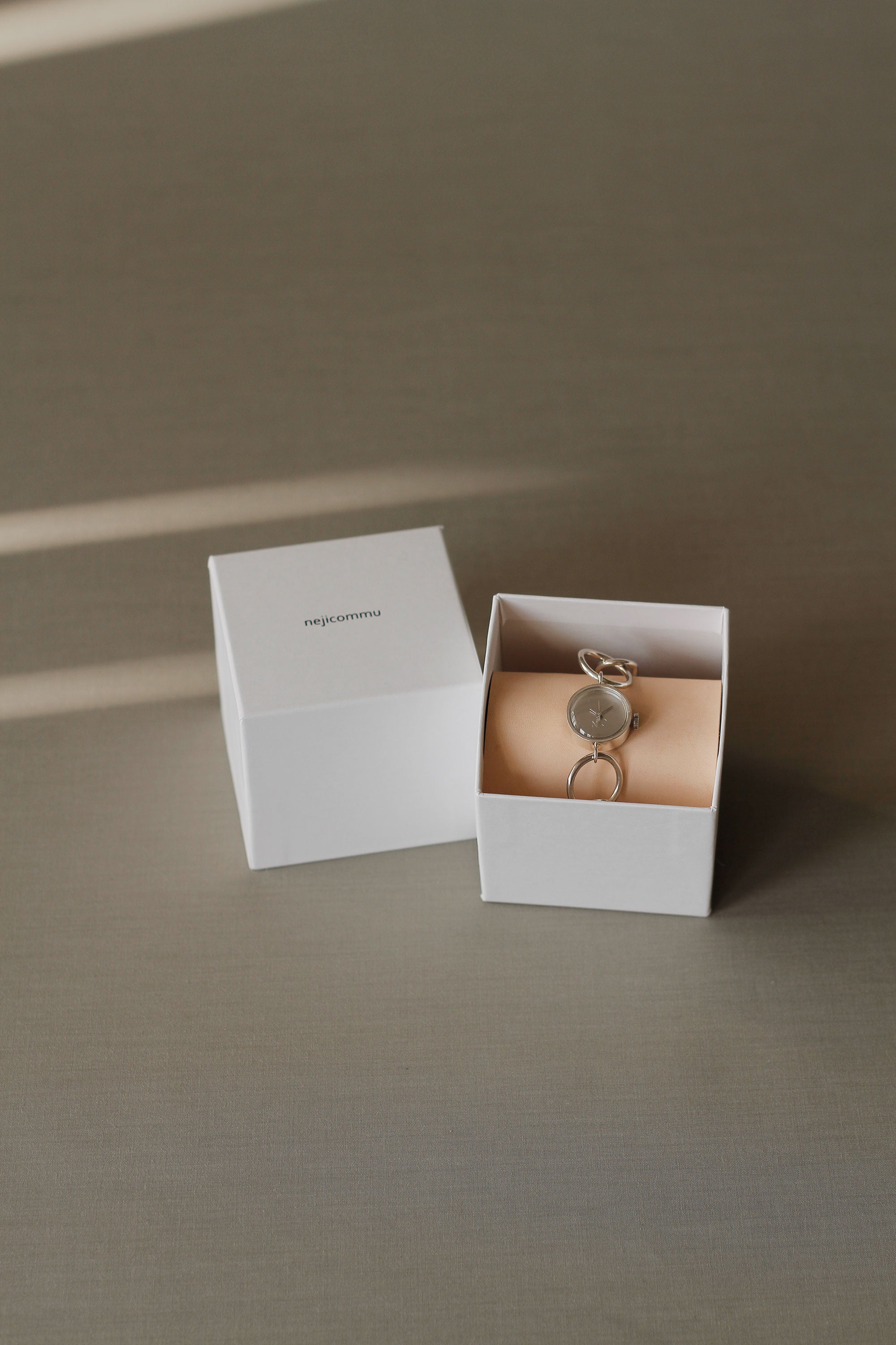nejicommuネジコミュ connect chain watch O nejicommu / CONNECT CHAIN(シルバー) – hatsutoki ONLINE STORE