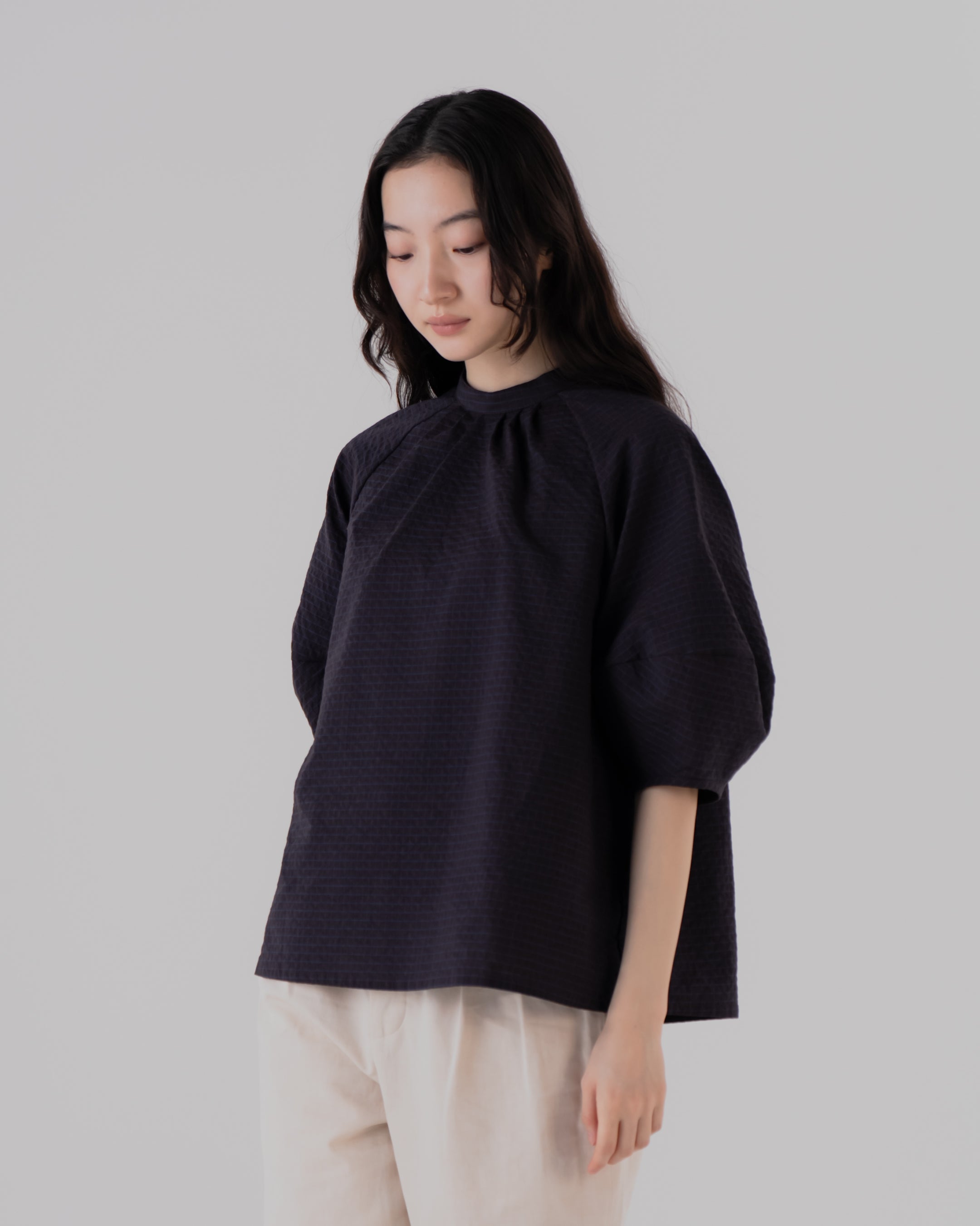 pebble checkブラウス(ネイビー) – hatsutoki ONLINE STORE